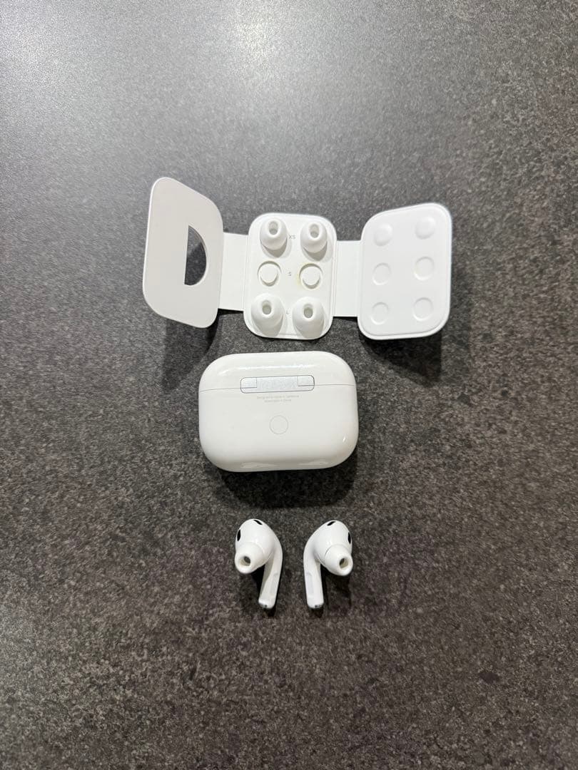イヤホン AirPods Pro2