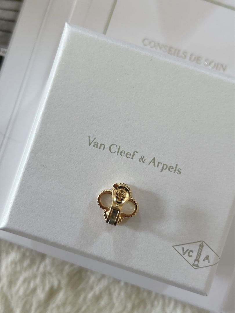 Van Cleef & Arpels ヴィンテージアルハンブラピアス 片耳
