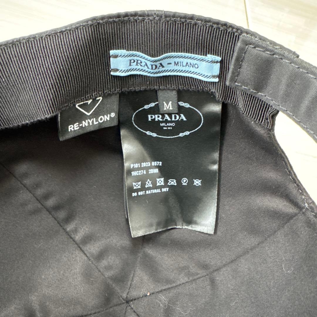PRADA ブラック キャップ Mサイズ