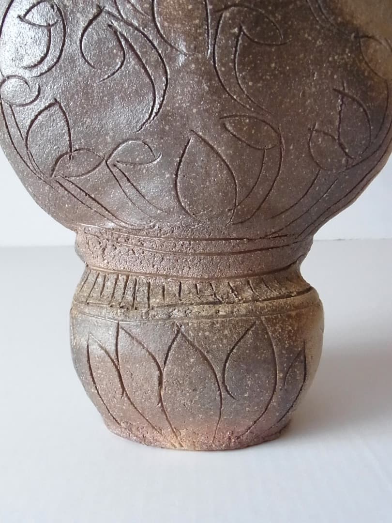 小嶋亜創『灰釉陶仏（大）』初期伊万里 李朝 古唐津 黒高麗 オンギ くらわんか