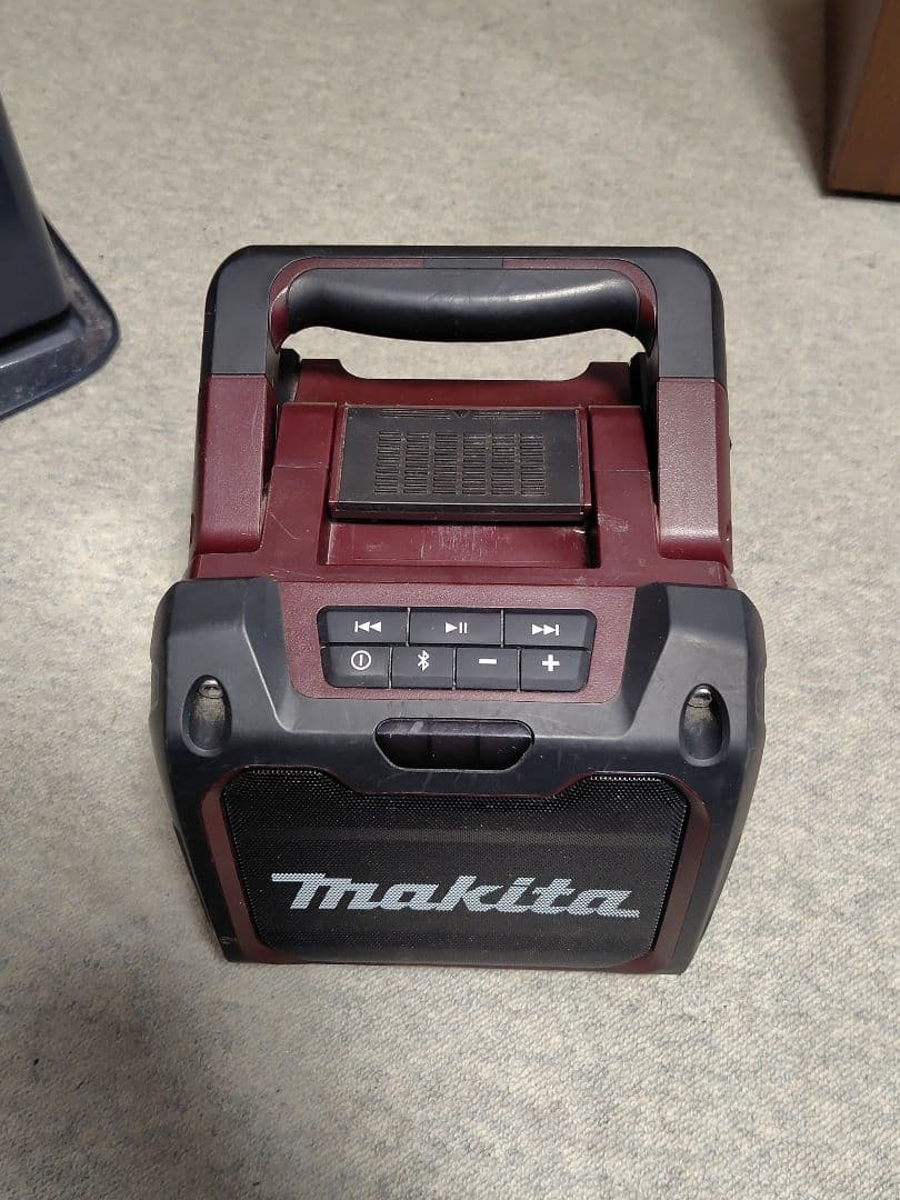 Makita　MR200 ブルートゥーススピーカー