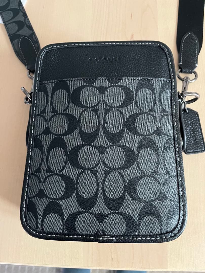 【中古美品】COACHコーチメンズバッグ ショルダーバッグ 品番CC009