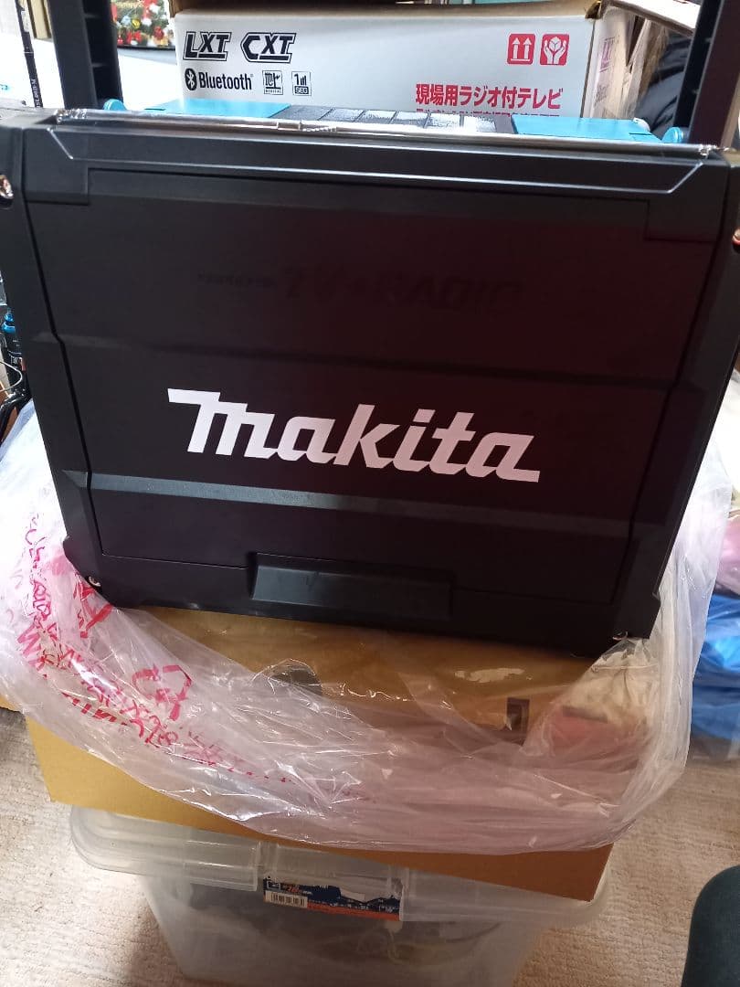 Makita　マキタ　 ポータブルテレビ TV100