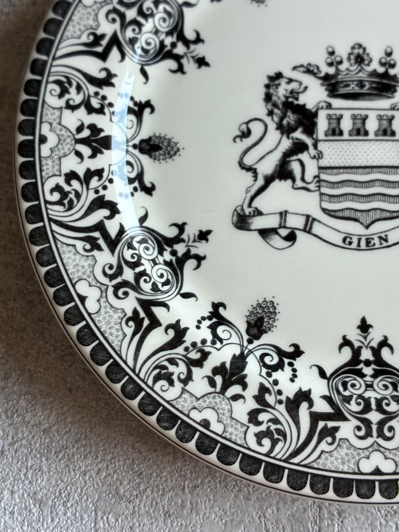 GIEN Les Dépareillées ライオン紋章 小皿 φ12.5cm