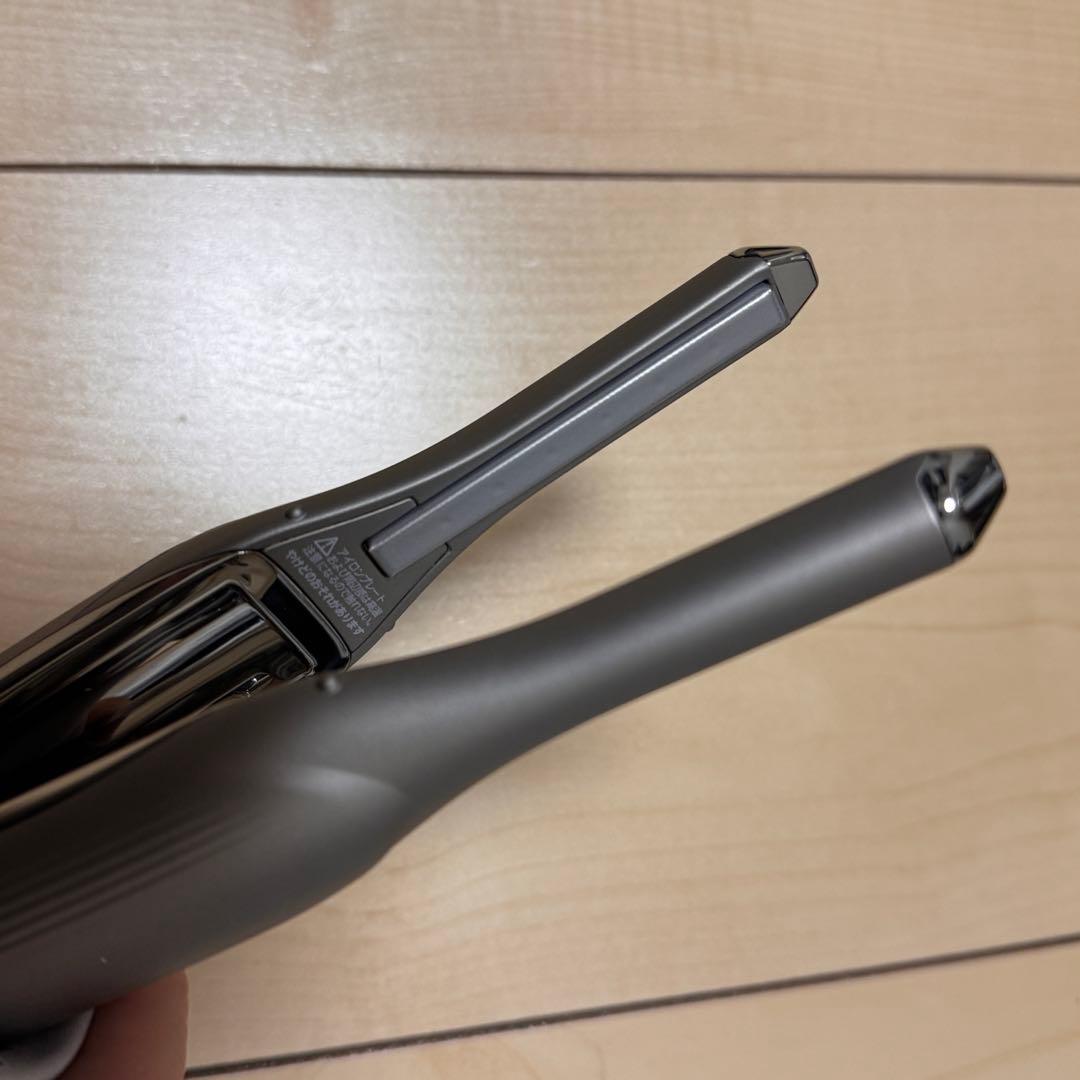 【未使用】リファ フィンガーアイロン ST6 ダークシルバー