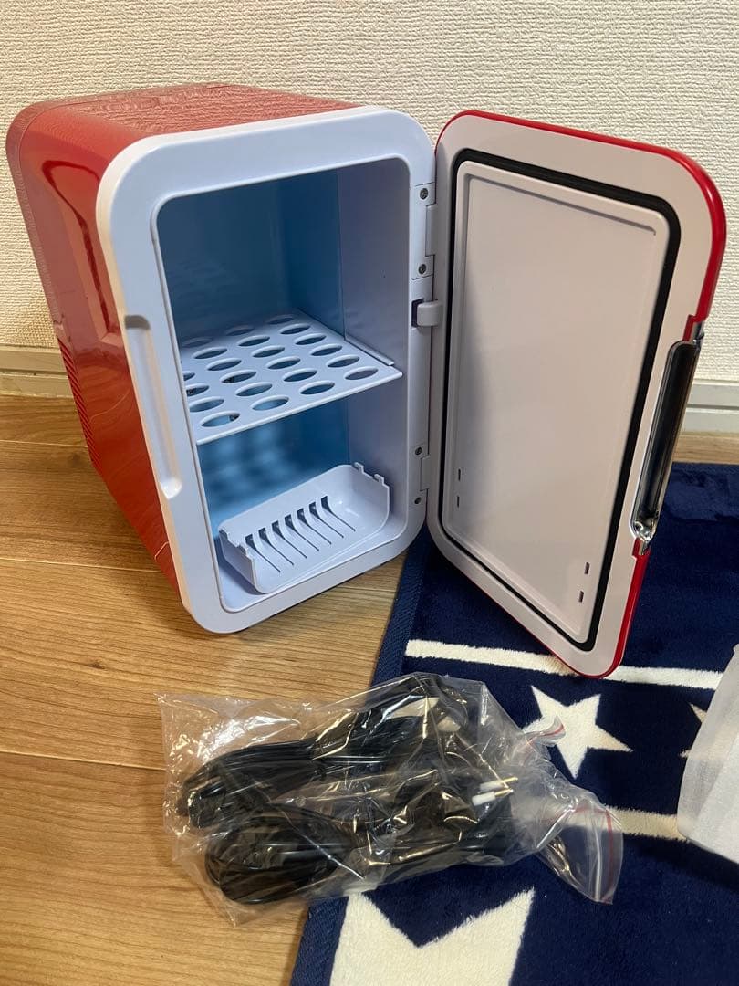 コカコーラ　Coca-Cola 冷蔵庫　冷温庫　6L