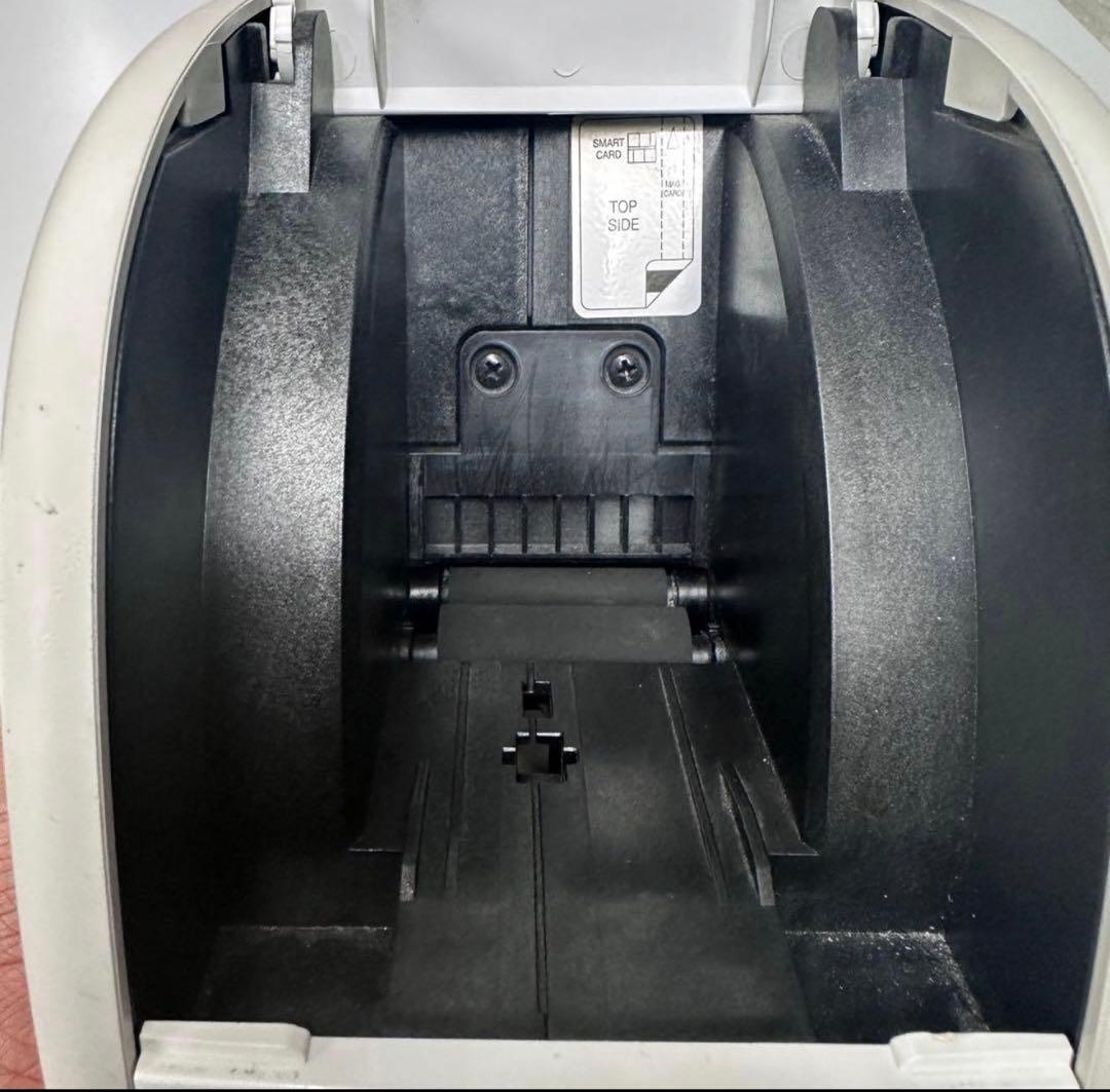 GRASYS 卓上カードプリンターグラシスID130