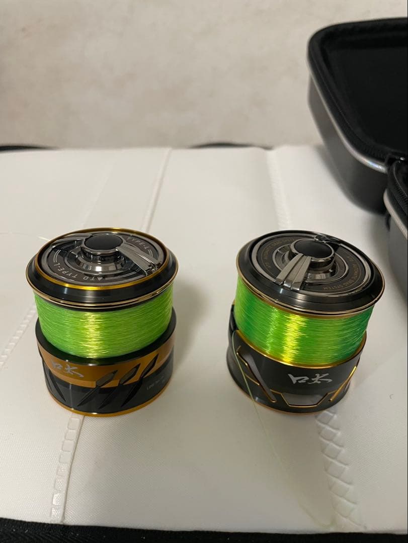 DAIWA TOURNAMENT 3000XH-LB スピニングリール