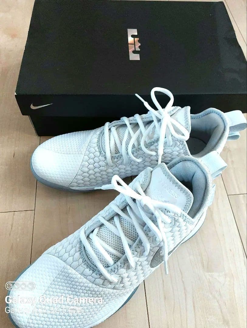再値下げ！ナイキ　LEBRON WITNESS Ⅲ　レブロン　ウィットネス
