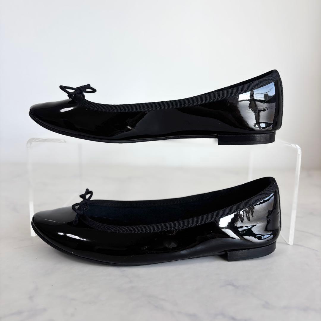 極美品 レペット 36 Lili リリ バレエシューズ エナメル ブラック
