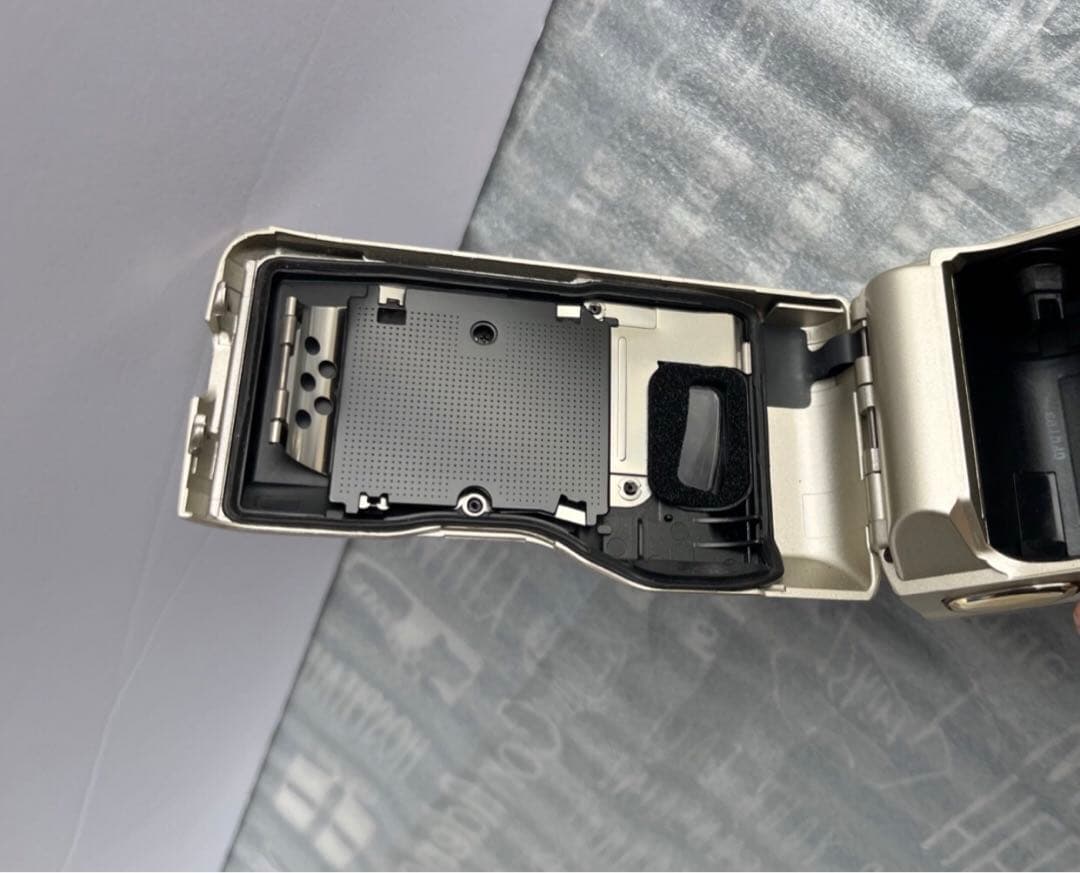 OLYMPUS μ[mju:]-II フィルムカメラ