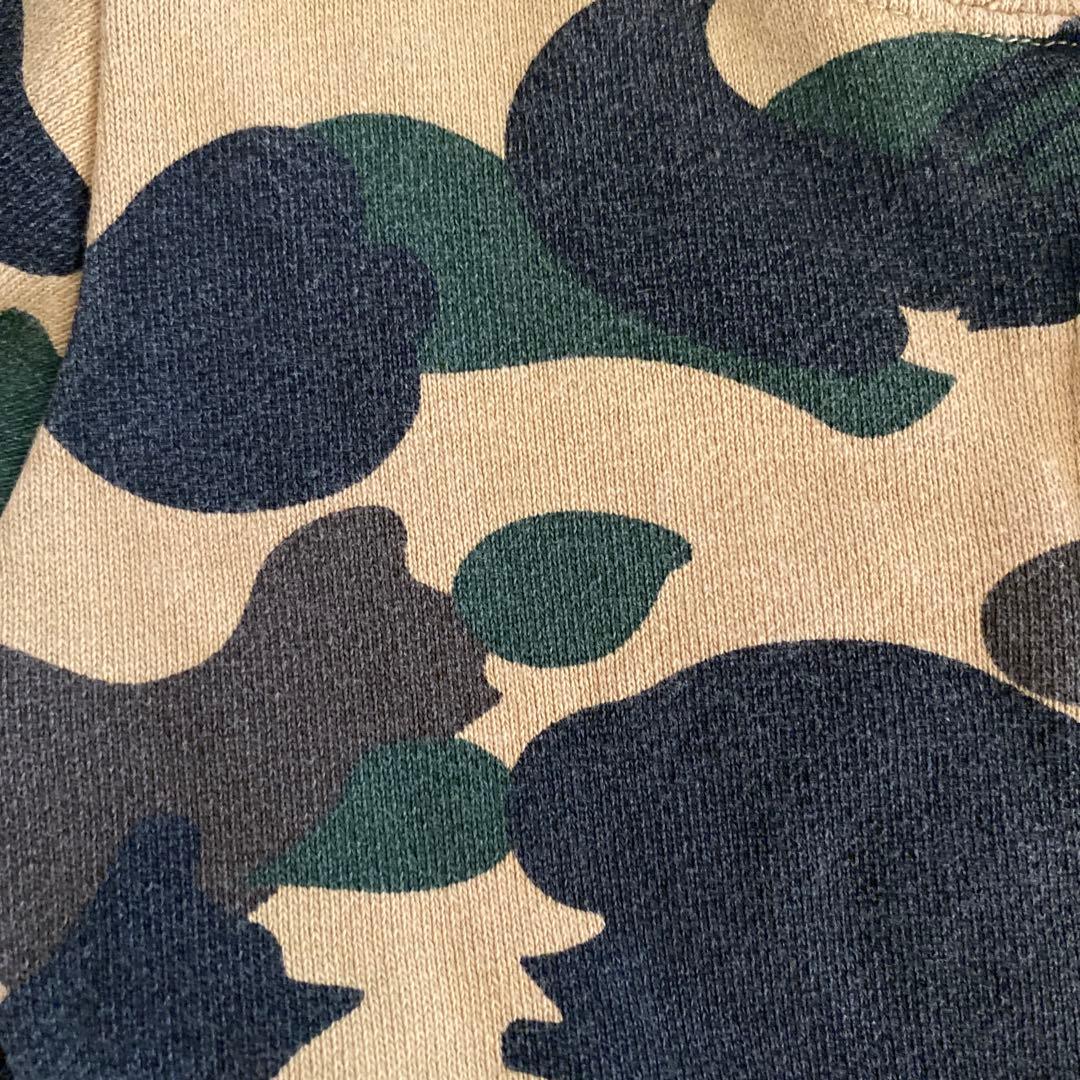 ☆A BATHING APE 迷彩ロンパース☆