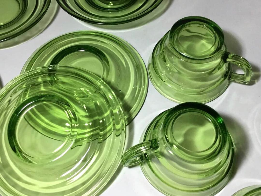 アールデコ◆ガラスカップ&ソーサー6客◆緑 グリーン 昭和レトロ プレスガラス