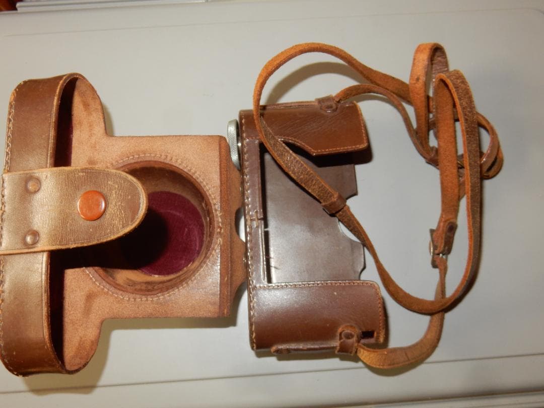 値下げ中　昭和レトロなフィルムカメラ　Minolta-35 Model II