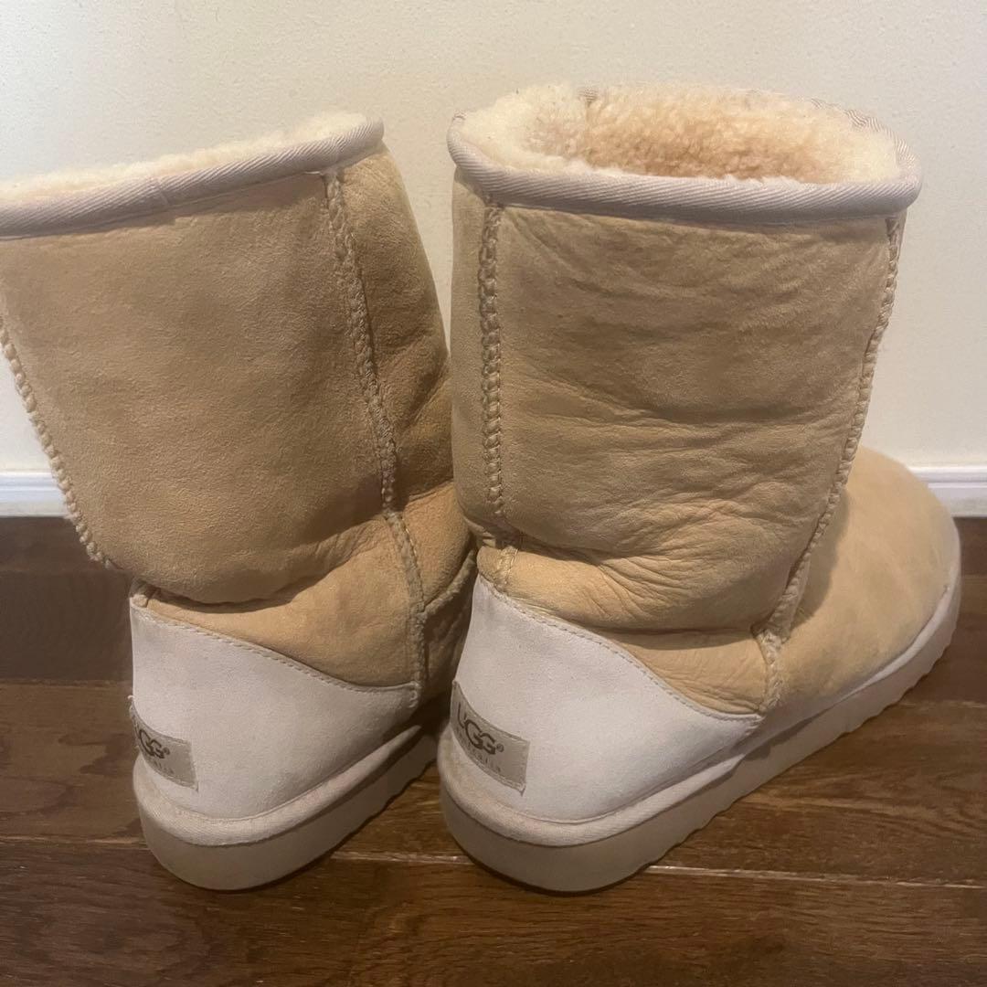 廃盤色 UGG アグ クラシック ショート ムートンブーツ サンド ベージュ