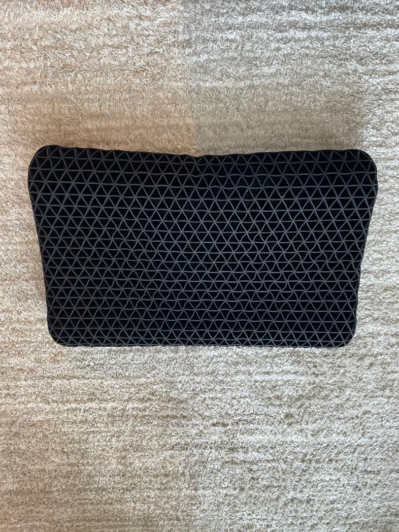 ヒツジのいらない枕　中古品　枕カバー付き