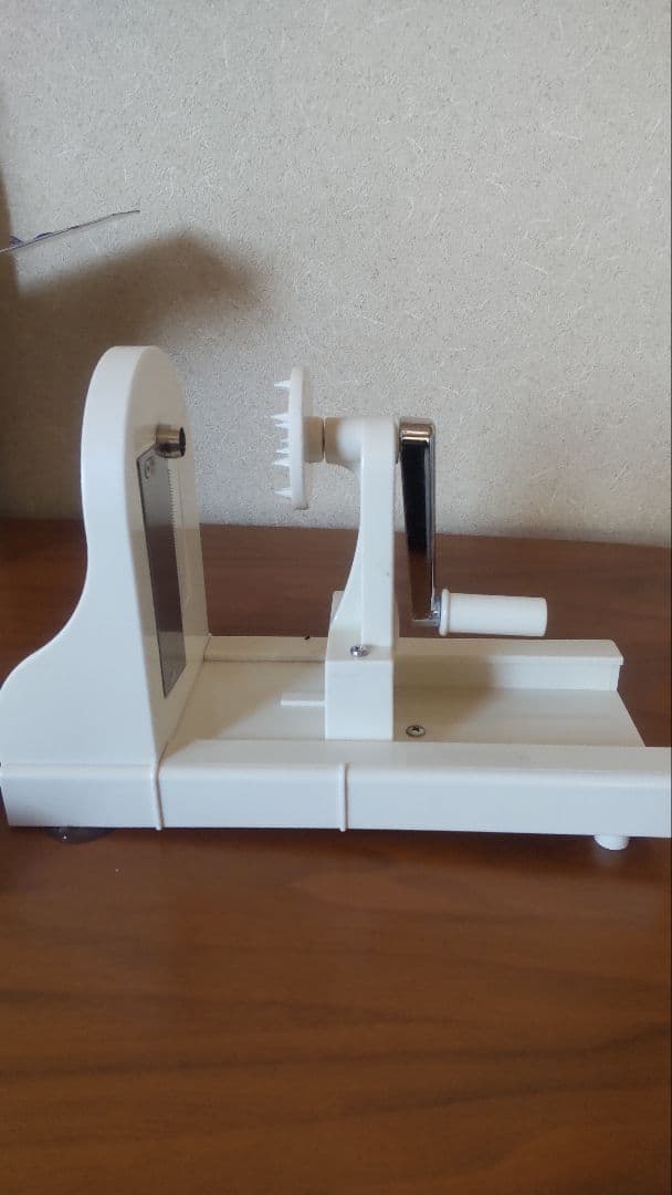 つま切り、漬け物、鰹節