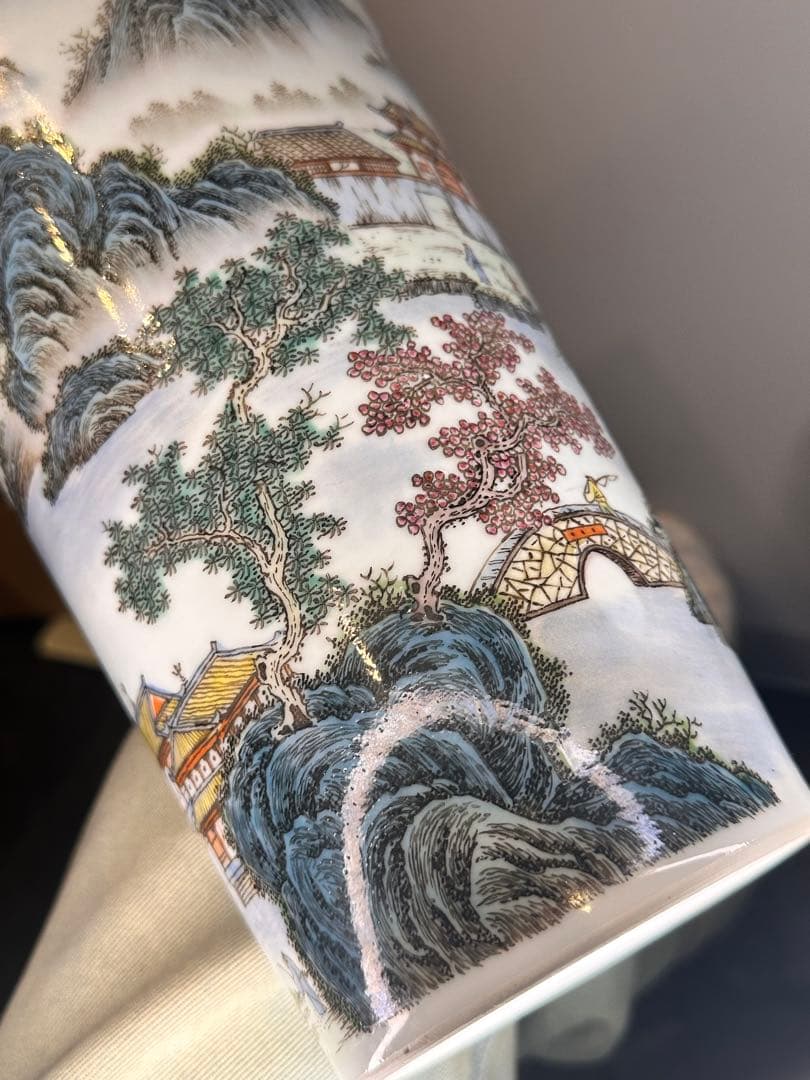 最終価格　中国 大きめ花瓶一対 山水人物図 詩文あり 養和堂製　コレクション