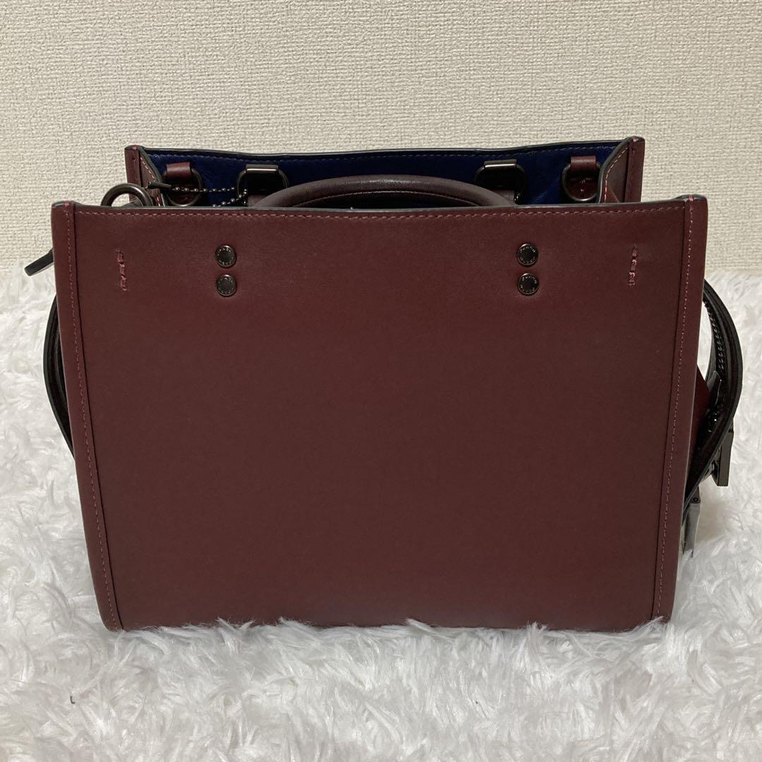 【美品】 COACH コーチ ローグ 25・ヴァーシティ パッチ CG214