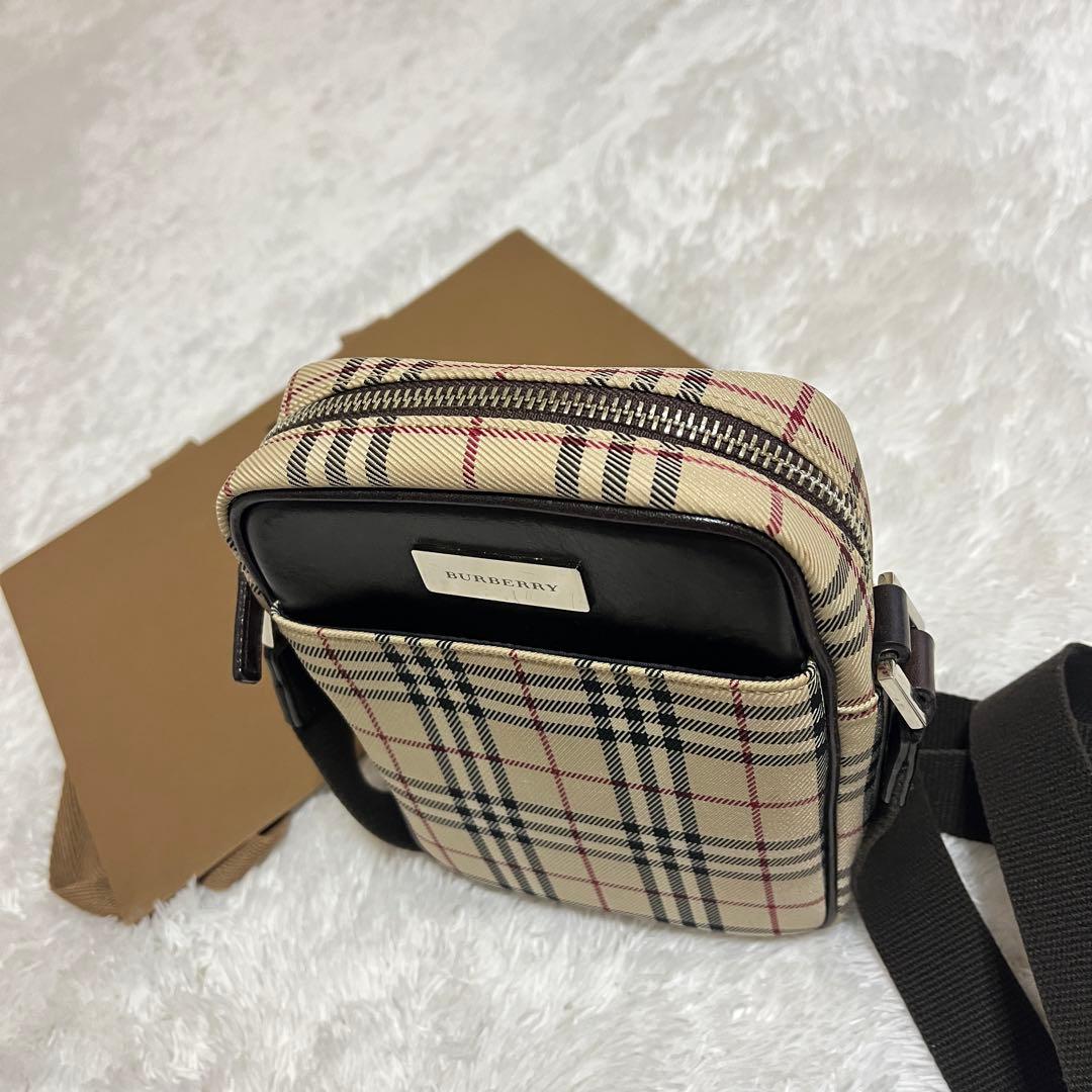 Burberry バーバリー　ショルダーバッグ　ノバチェック　ベージュ　金具