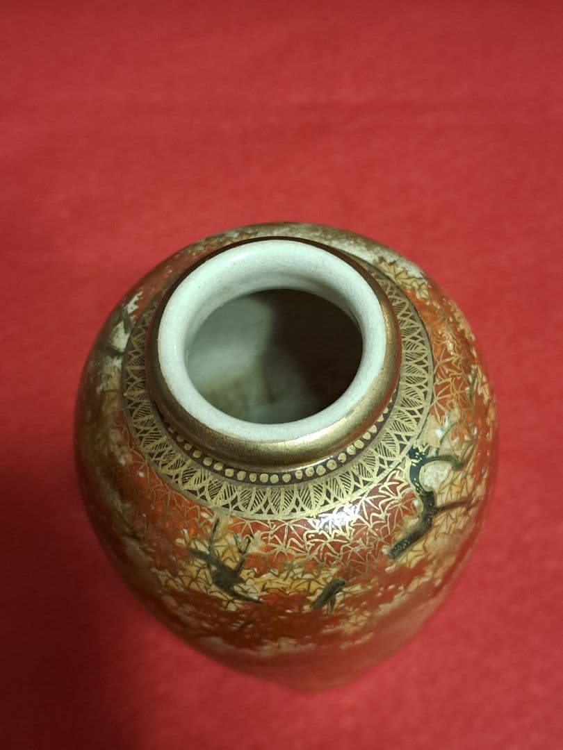 113-1 薩摩焼　金彩花瓶　白薩摩　神山　花鳥文様