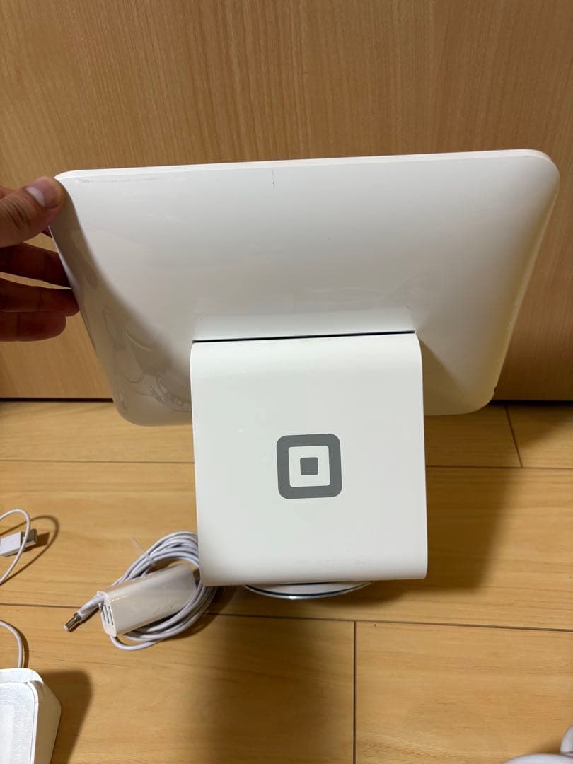 Square スタンド