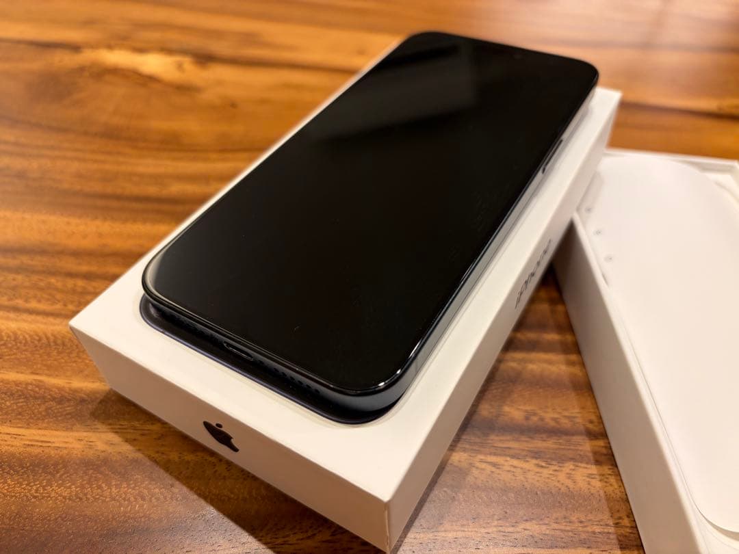 【美品】iPhone 15 Pro Max 256GB ブルー 90%
