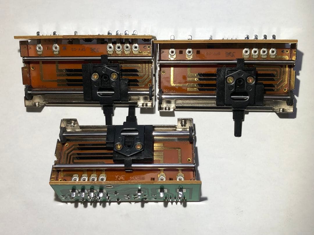 VESTAX PMC-05ProSLVCA フェーダーメンテカットラグパーツ