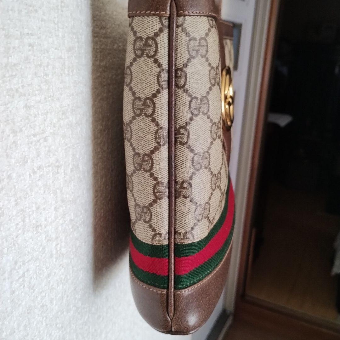 GUCCI GGキャンバス ショルダーバッグ