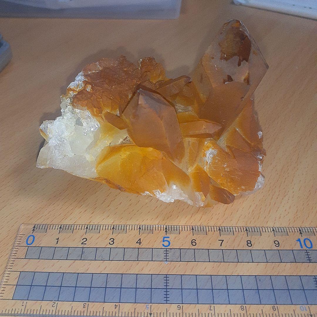 ゴールデンヒーラークォーツ　クラスター