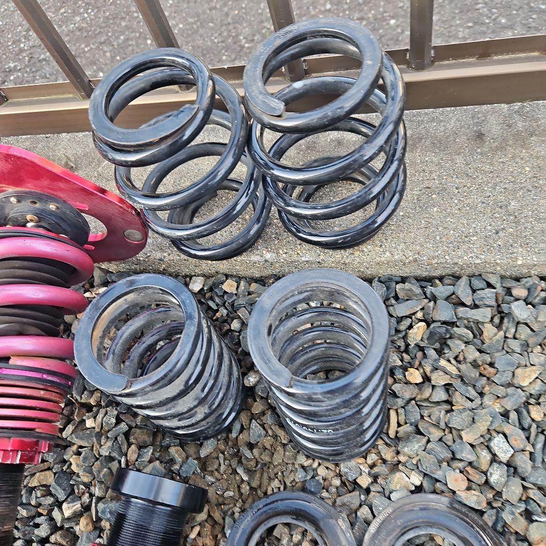 カローラスポーツ　ラルグス　スペックD　車高調