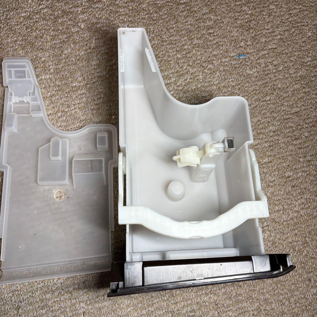 美品 ダイキン工業　除加湿ストリーマ空気清浄機 ACZ70W-T