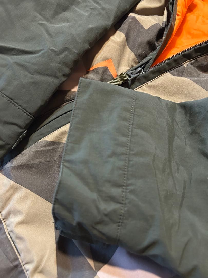 Burton キッズ　ウェア上下 150 160