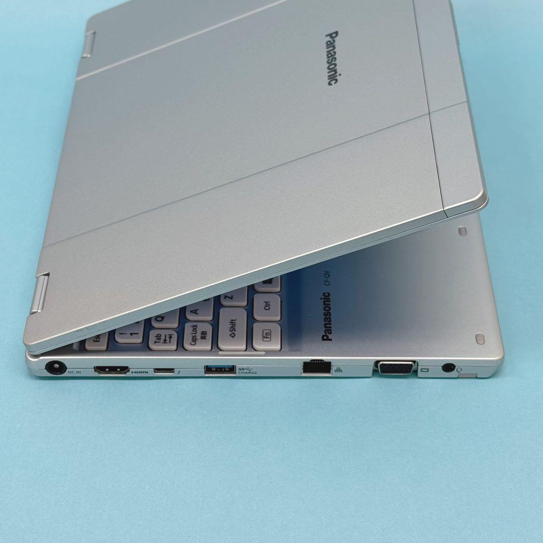 838 美品 使用960時間 レッツノート QV9 第10世代 16GB