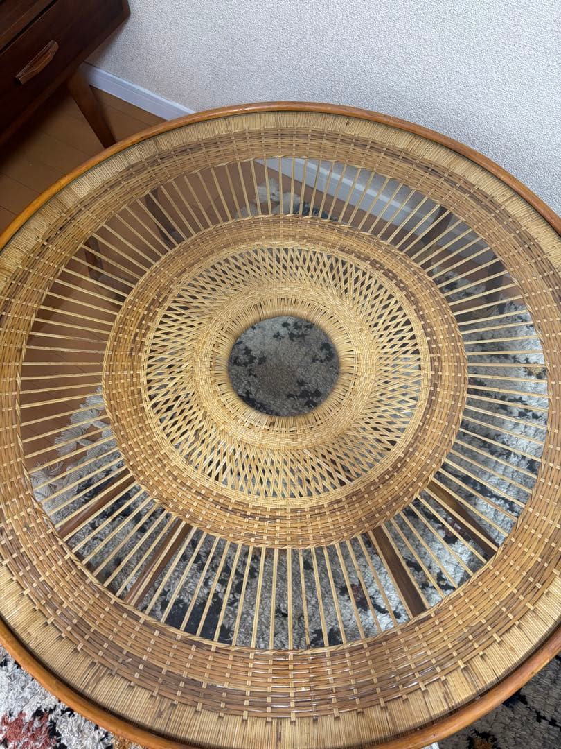 ラタン円形テーブル