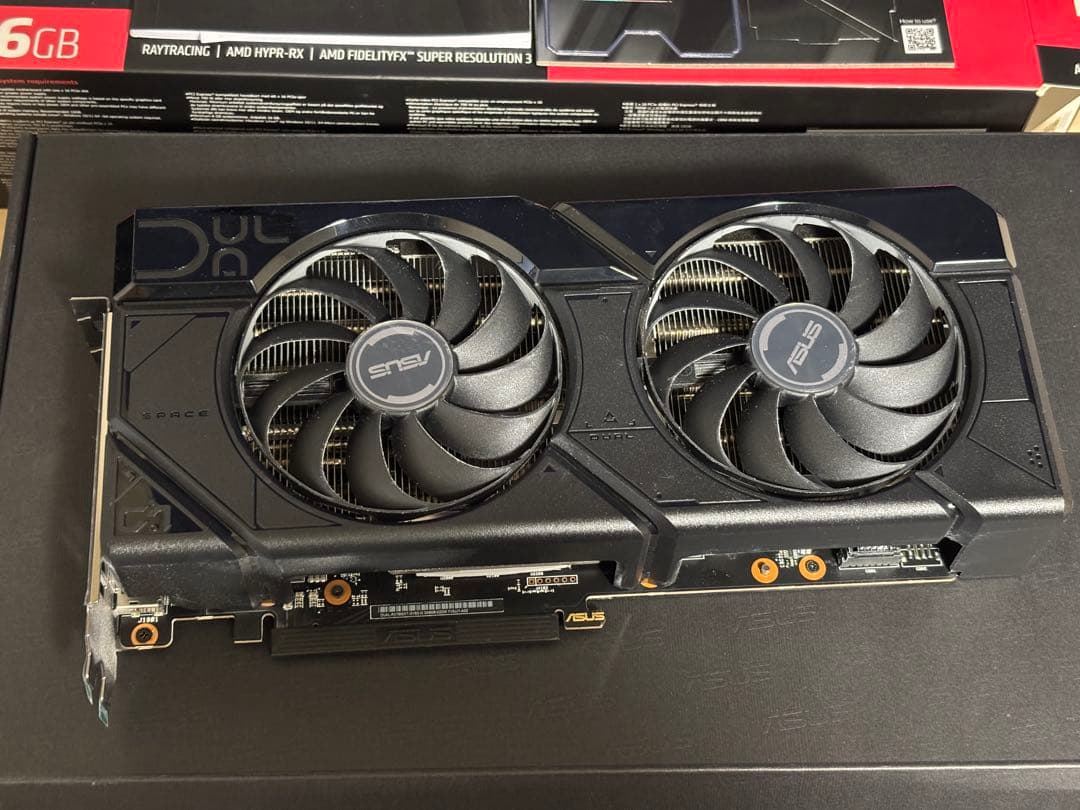 グラフィックボード・グラボ・ビデオカード ASUS Radeon RX 7800 XT DUAL OC 16GB