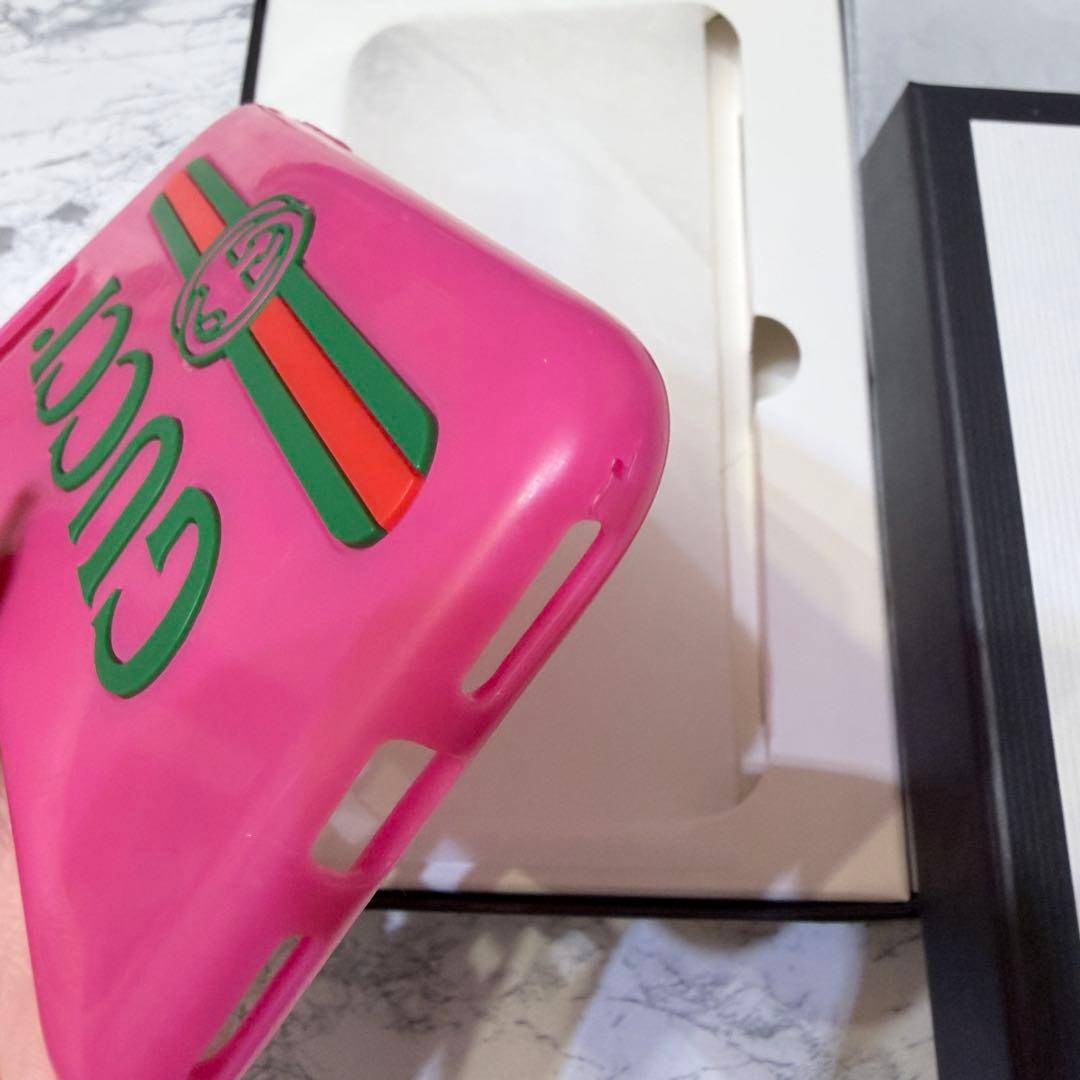 【74%OFF】傷なし超美品 iPhoneSE2 第2世代 GUCCIケース付