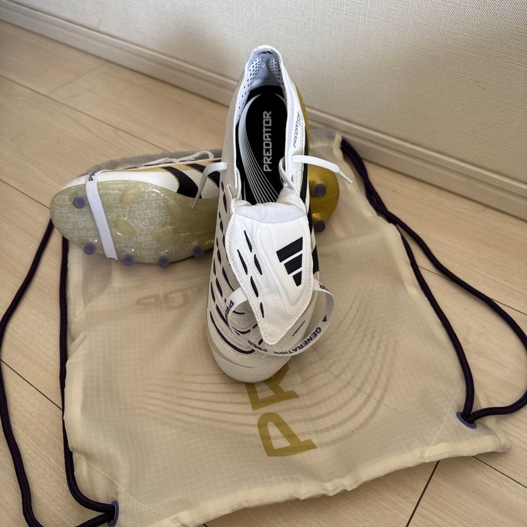 【新品未使用】プレデター ELITE フォールディングタン AG / 人工芝用