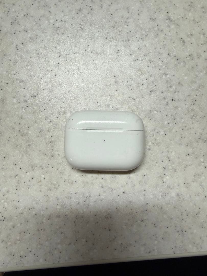 AirPods Pro 2 充電ケース付き