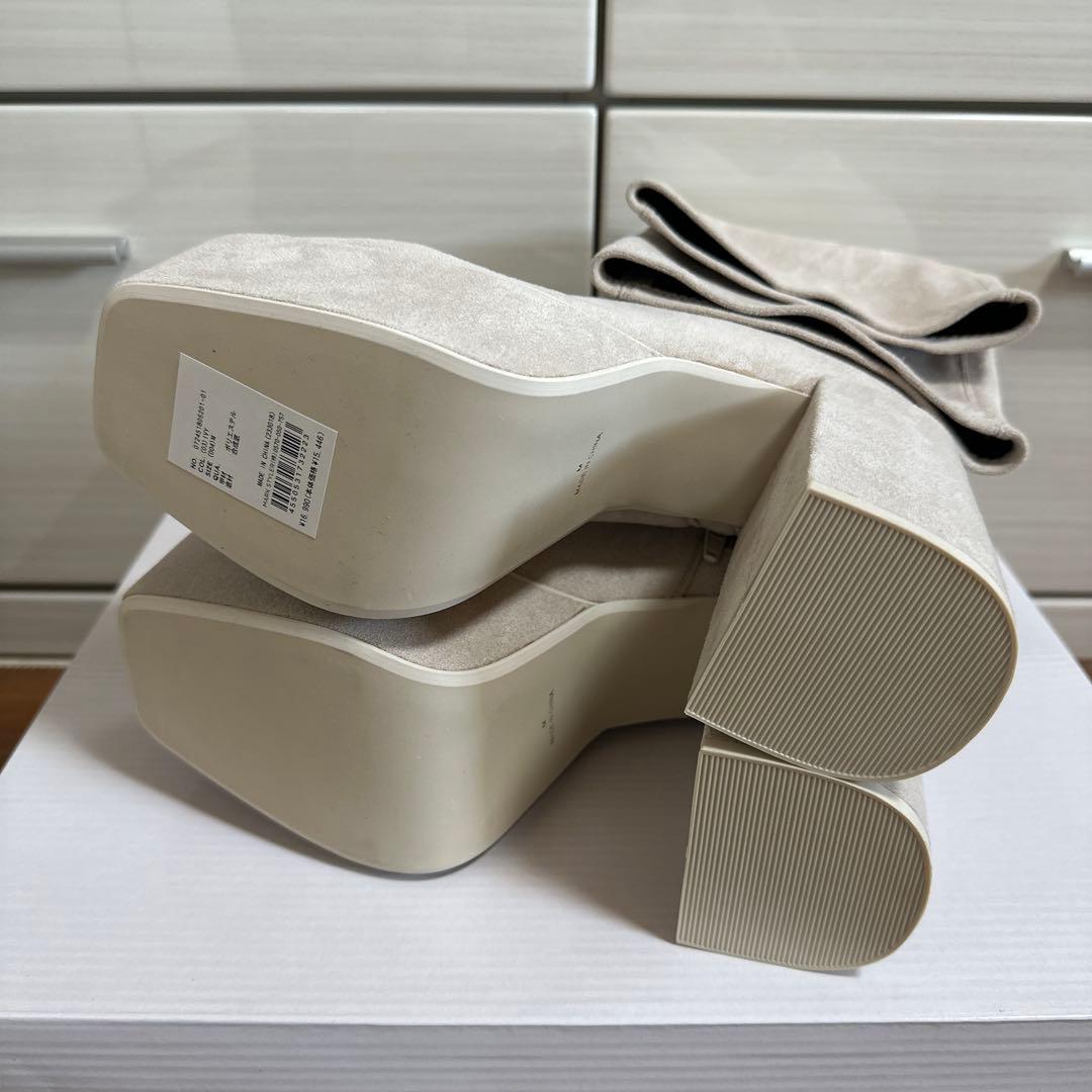 新品★GYDA★ストレッチチャンキーブーツ★ロングブーツ★アイボリーM★ジェイダ