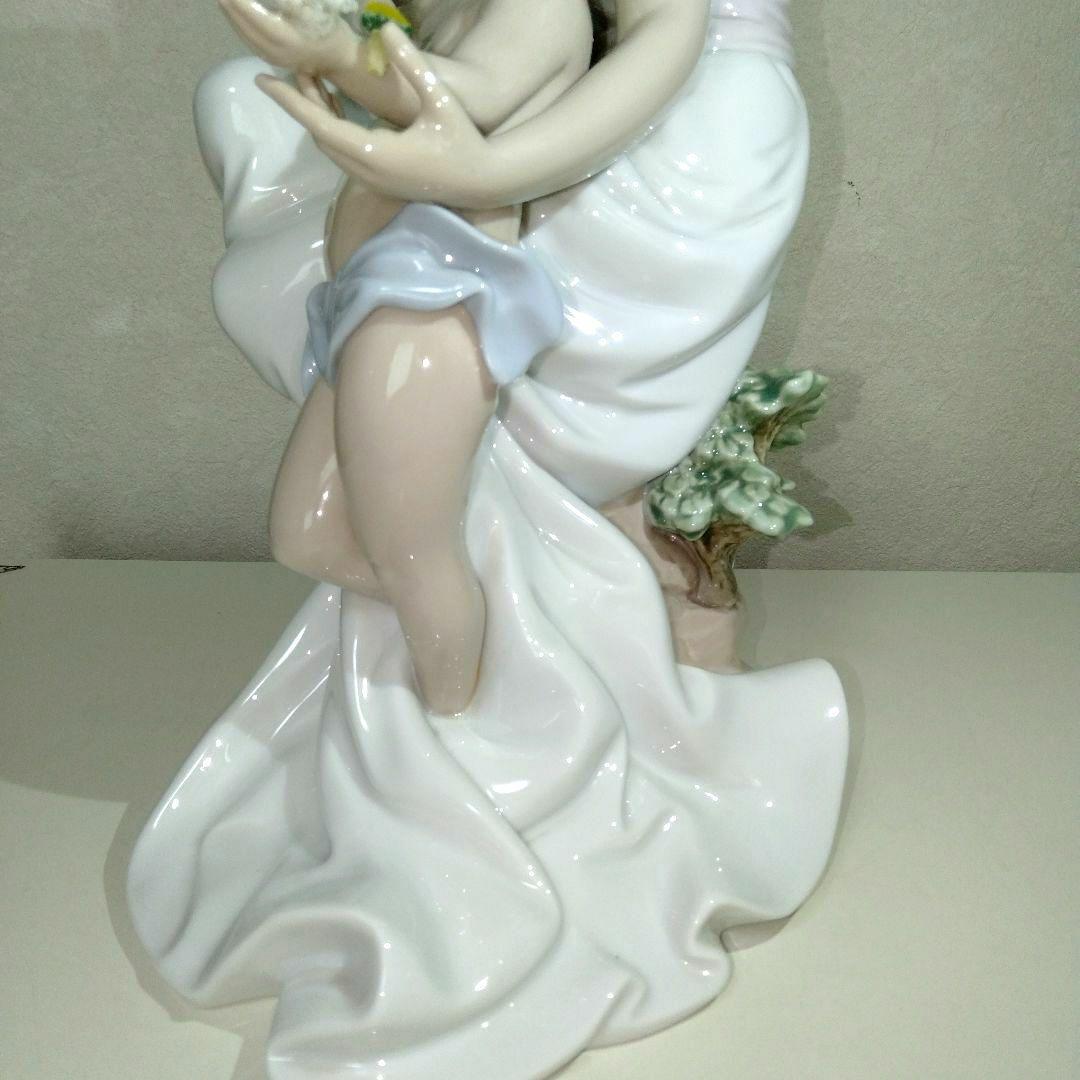 大型リヤドロ人形　「幼きころ」　訳あり　１体　絶版品