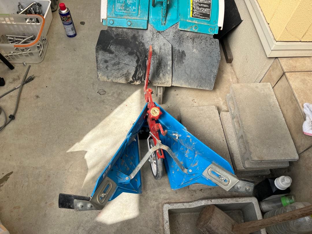 t*0様 クボタ耕運機TR7000ウネマスター共