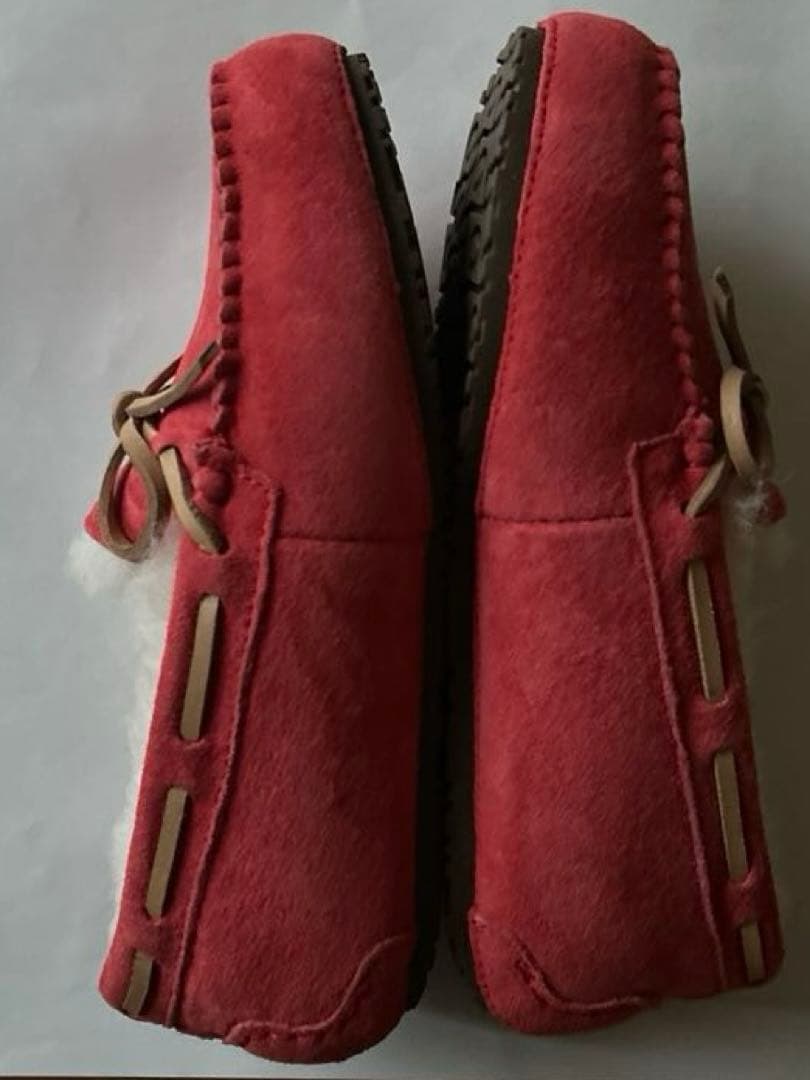 #靴　新品　レディース　UGG 赤 シューズ　ローファー　shoes モカシン