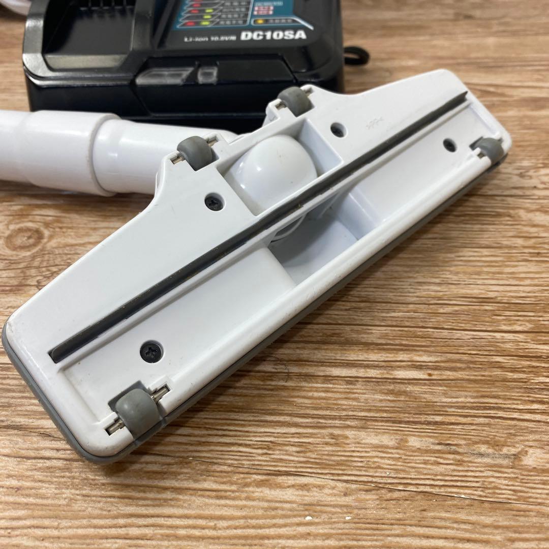 makita 充電式クリーナCL108FD