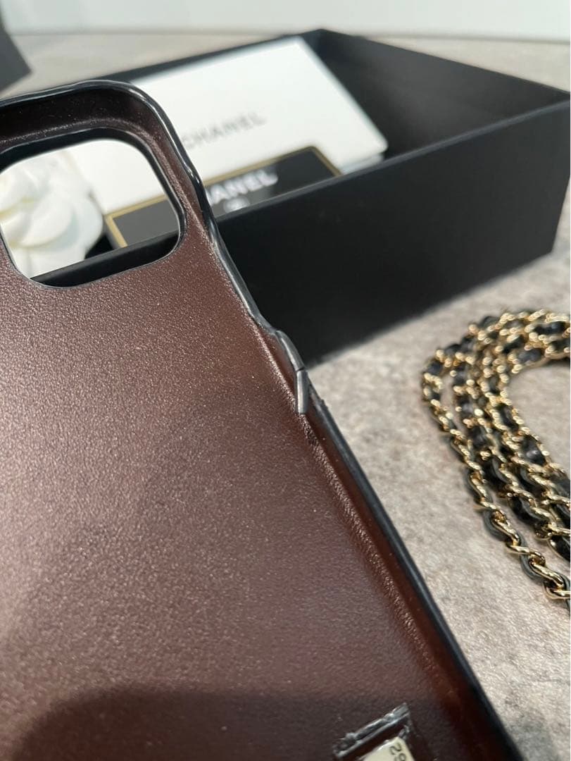 シャネル iPhone 12 ケース ブラック 確実正規品