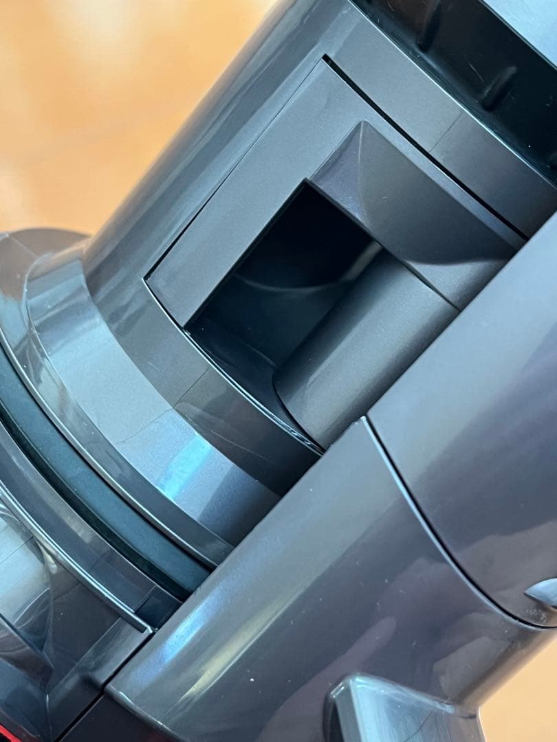 ダイソン　デジタルスリム　ハンディータイプ　SV18 完全分解・洗浄清掃済み