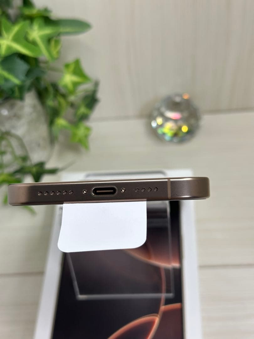 ✨iPhone 16 Pro Max 256GB デザートチタニウム✨