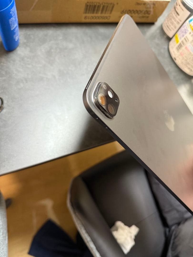 iPadPro 11インチ M4 256GB 保護フィルム、キーボード付き