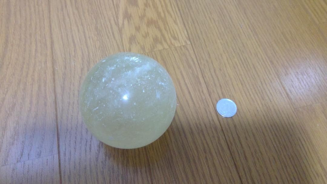 イエローカルサイト　パワーストーン置物