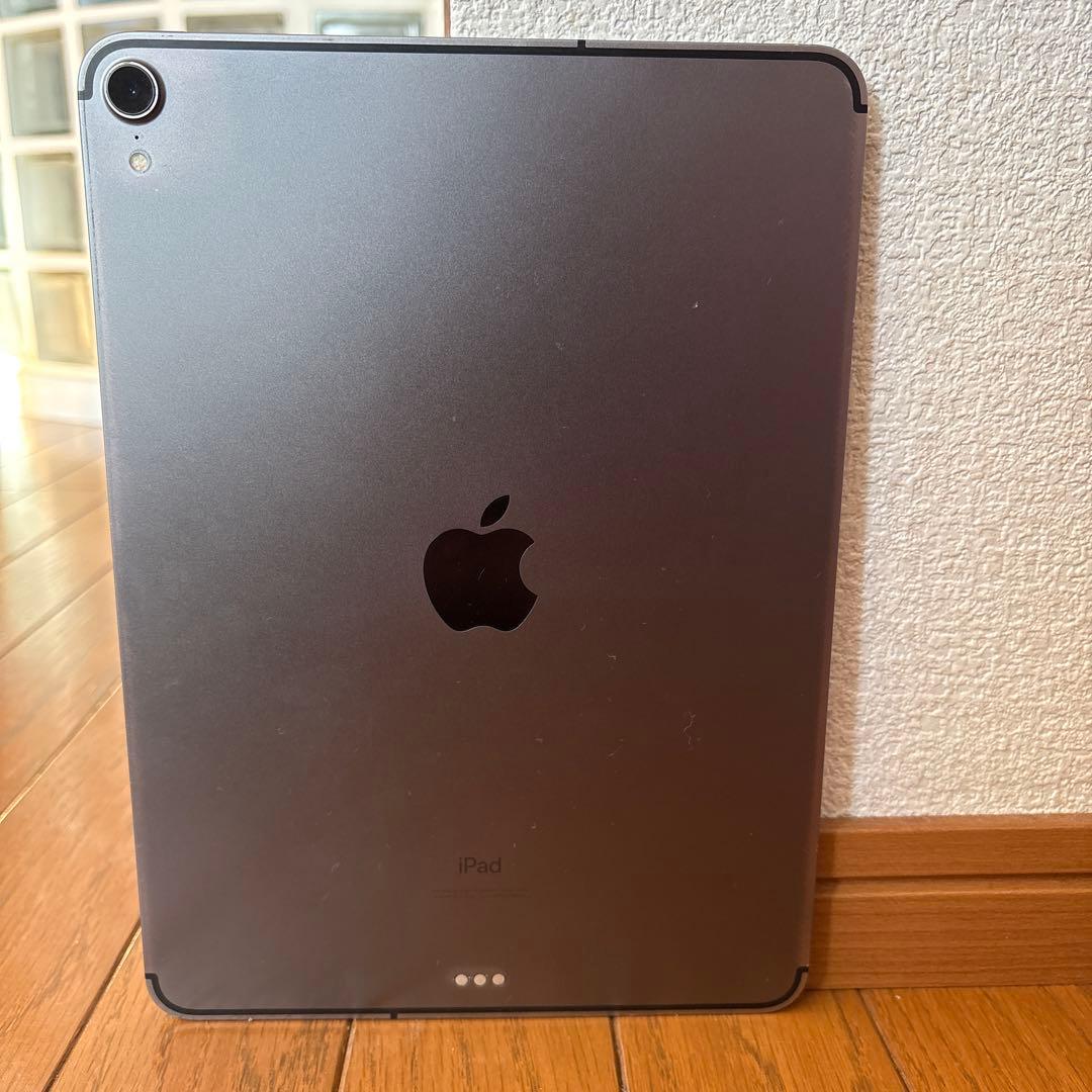 iPad Pro 11 64gb SIMフリー